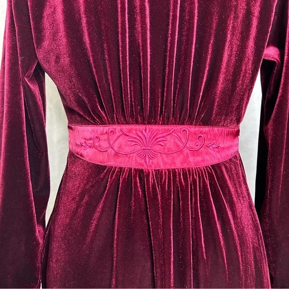 Jonquil Diane Samandi Velvet Robe XS Burgundy Long Belted Wrap Duster - Picture 5 of 8